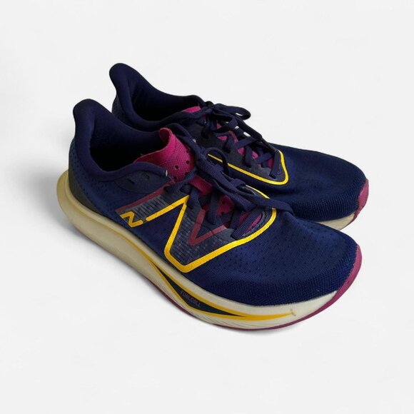 New Balance Womens Fuelcell RebelV3 WFCXMN3 Blue Running Shoes Sneakers size 7.5 - Picture 1 of 6